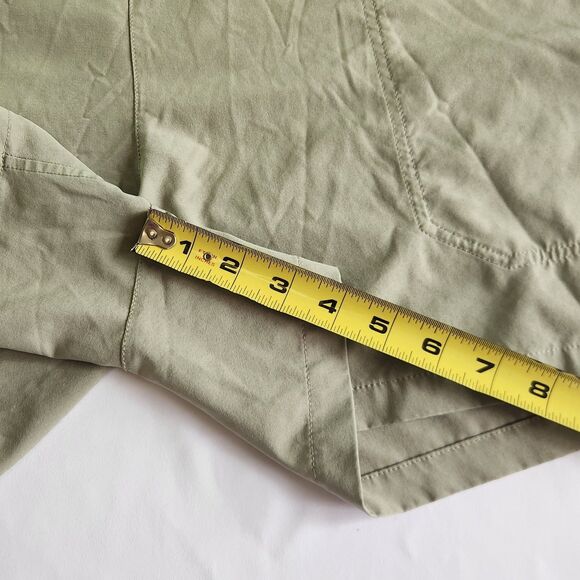 Patagonia Women’s Khaki Hiking Shorts XL – Quick Dry, 4 Pockets, 4” Inseam - Picture 4 of 7